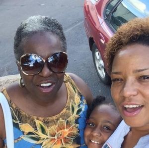 Meet your Posher, Carmen